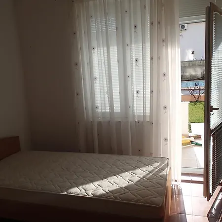 Διαμέρισμα Raduga Kranevo